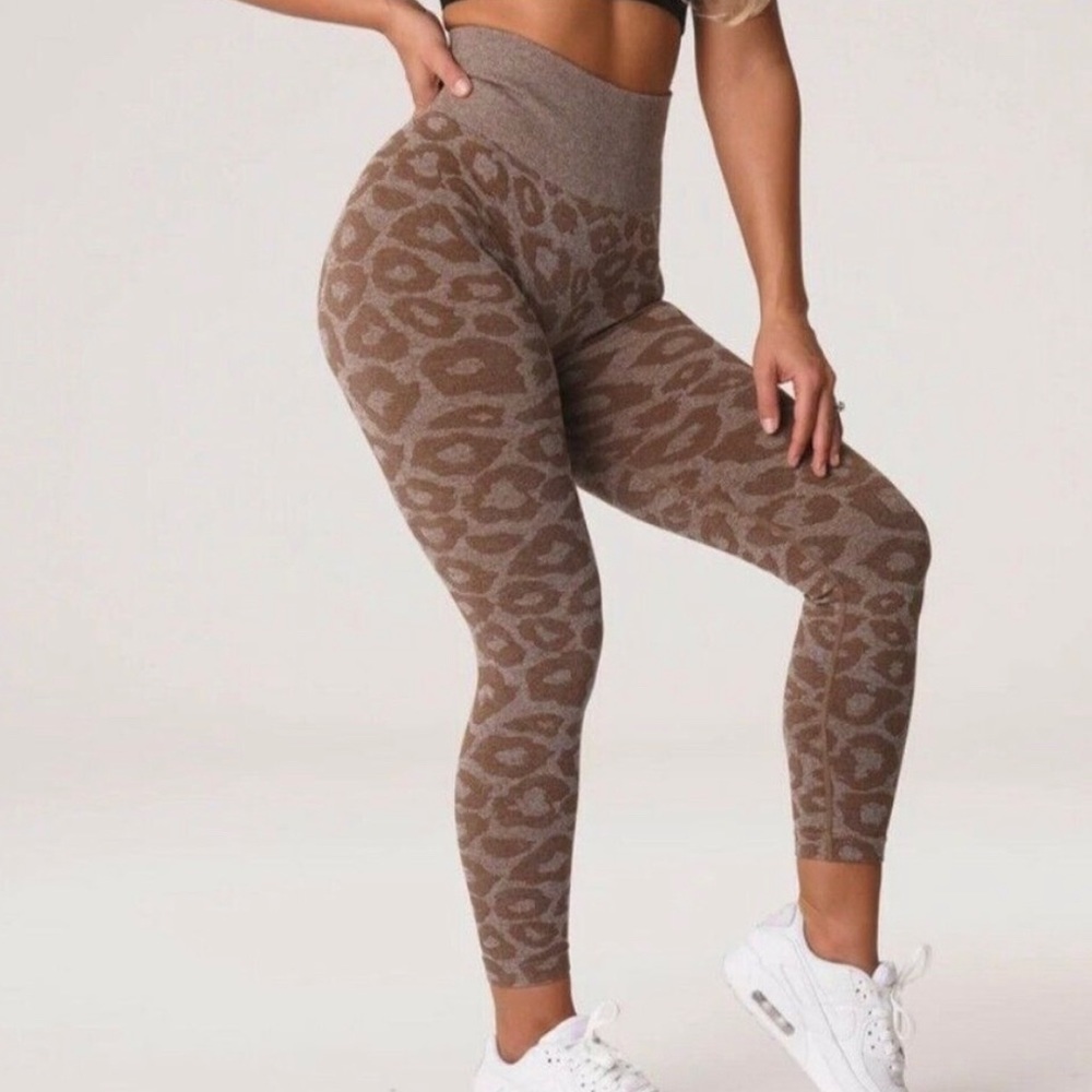 NVGTN Leopard Brown Leggings
